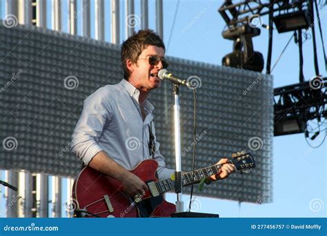 Il concerto di Noel Gallagher al Coachella: un ritorno trionfale dopo anni di silenzio?